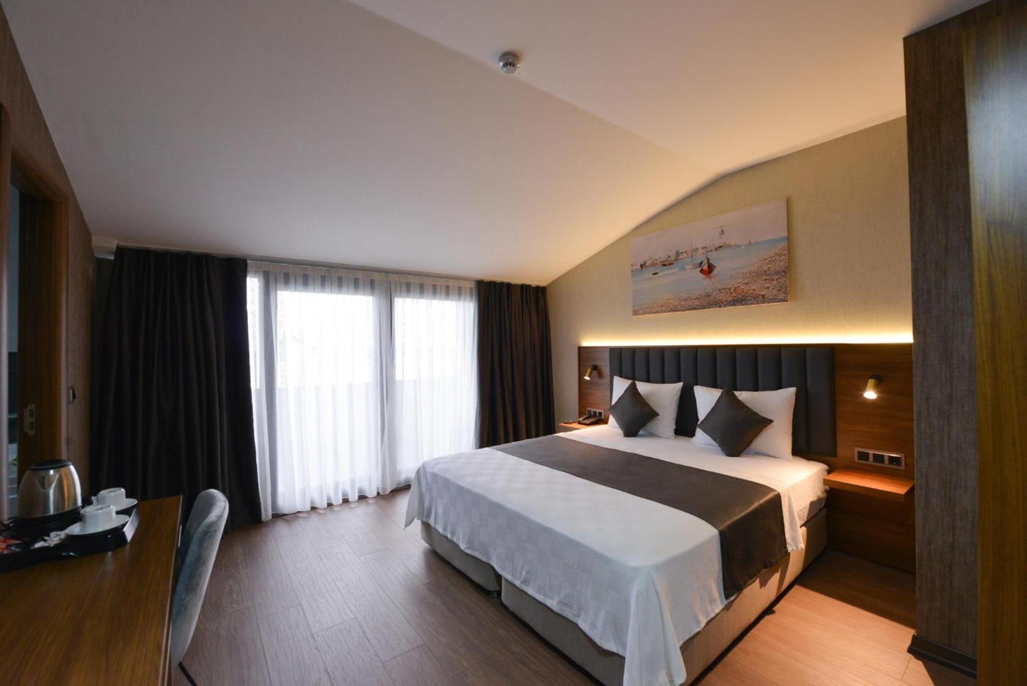 Istport Garden Hotels Arnavutkoy Dış mekan fotoğraf Deluxe Room